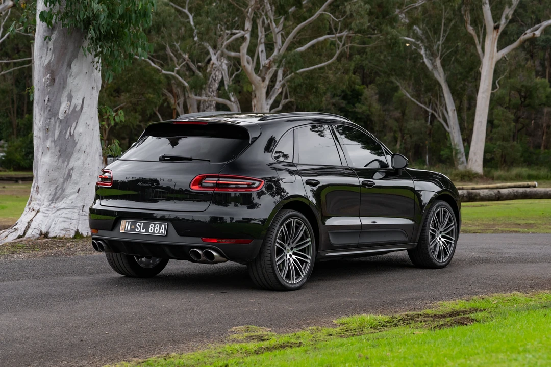 2015 Porsche Macan S - Image 7 of 31