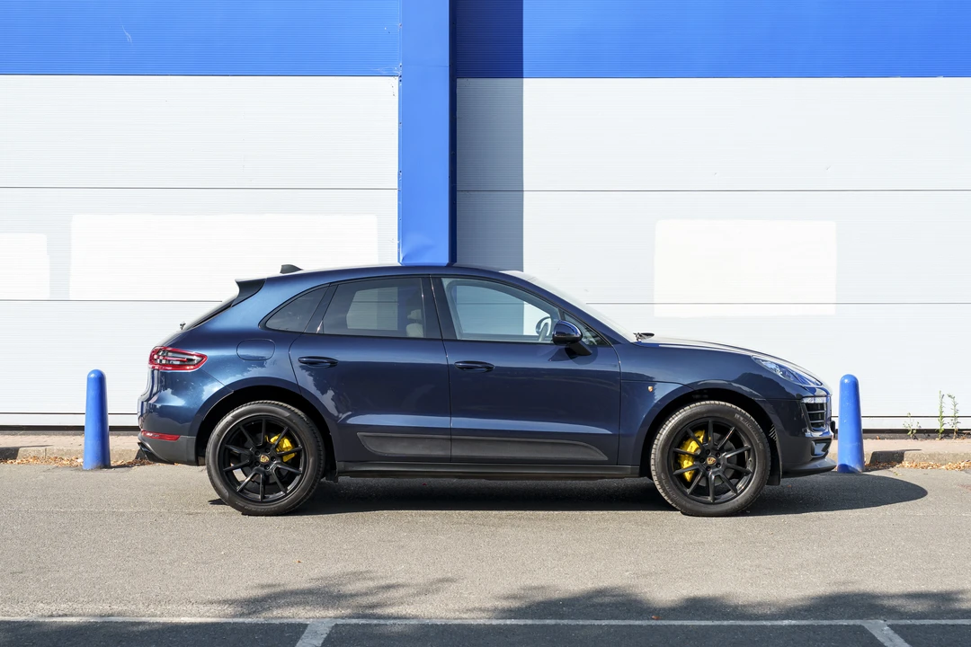 2015 Porsche Macan S - Image 4 of 31