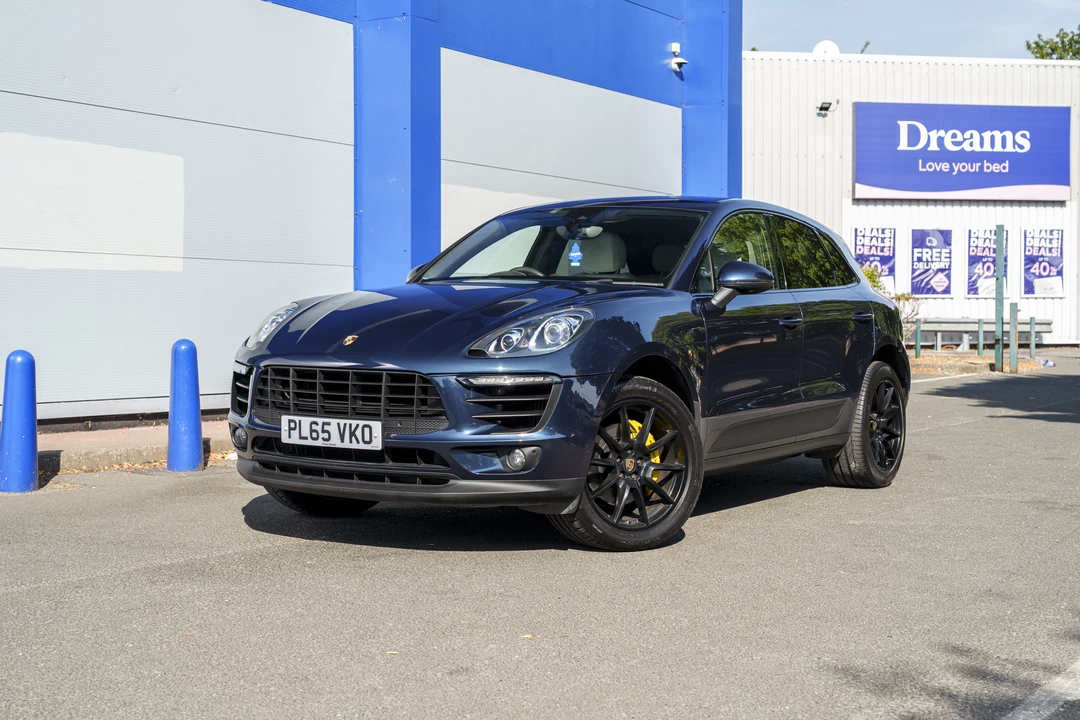 2015 Porsche Macan S - Image 10 of 31