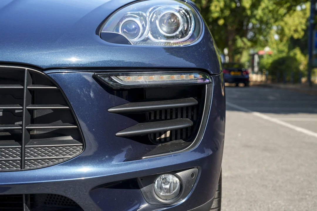 2015 Porsche Macan S - Image 29 of 31