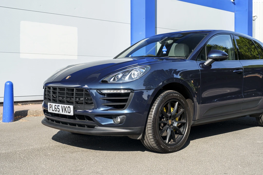 2015 Porsche Macan S - Image 11 of 31