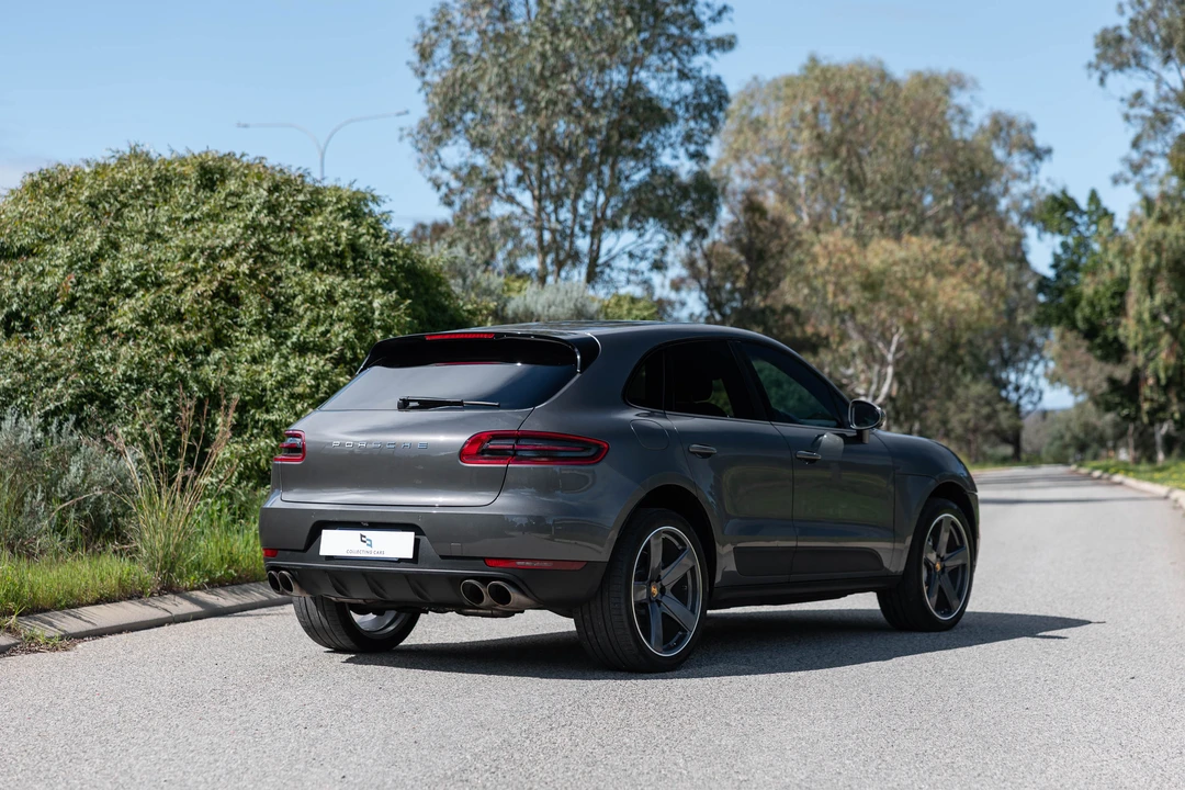 2015 Porsche Macan S - Image 7 of 31
