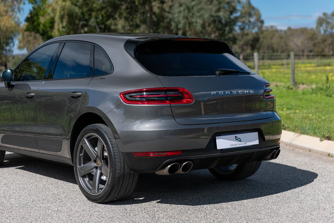 2015 Porsche Macan S - Image 29 of 31