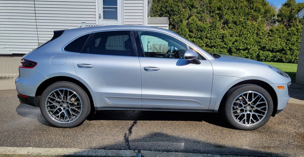 2015 Porsche Macan S - Image 8 of 24