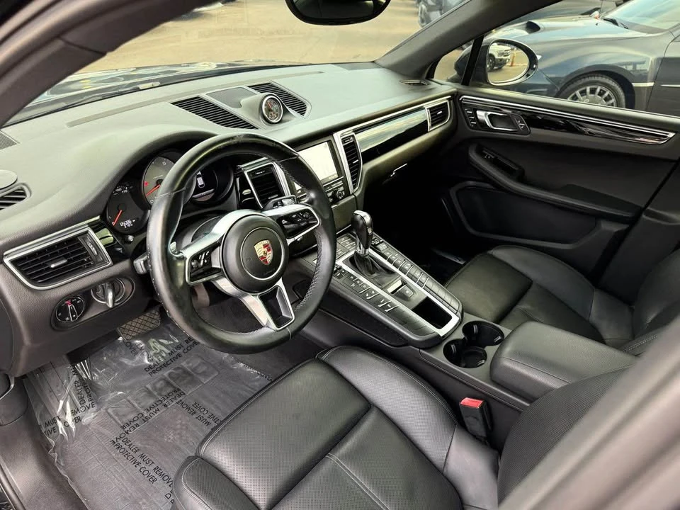 2015 Porsche Macan S - Image 9 of 19