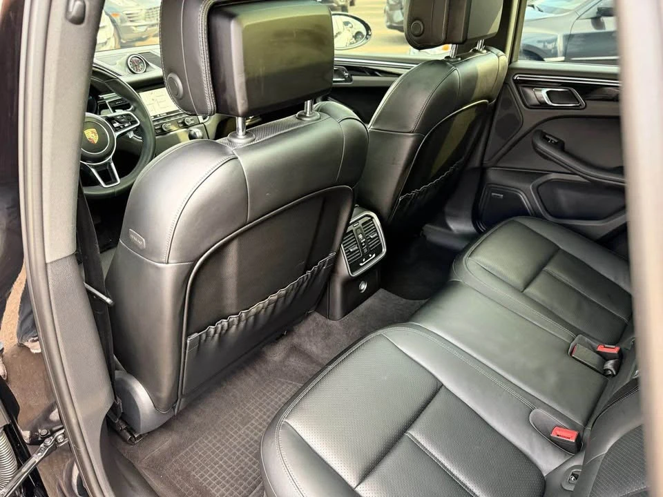 2015 Porsche Macan S - Image 11 of 19
