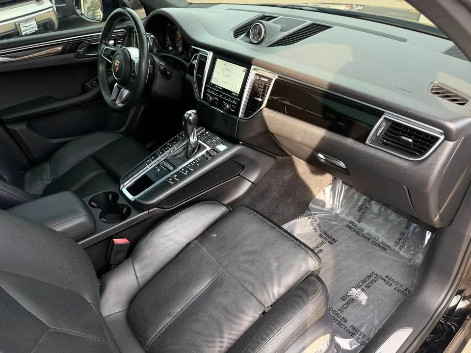 2015 Porsche Macan S - Image 13 of 19