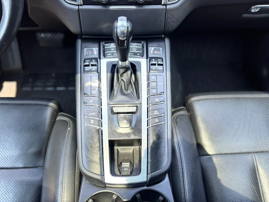 2015 Porsche Macan S - Image 14 of 14