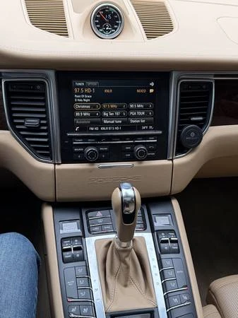 2015 Porsche Macan S - Image 4 of 6