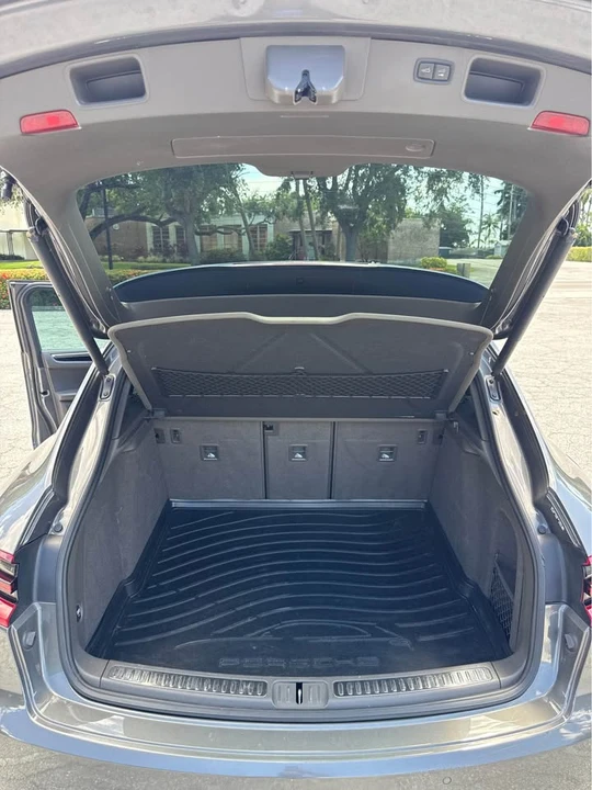 2015 Porsche Macan S - Image 8 of 19