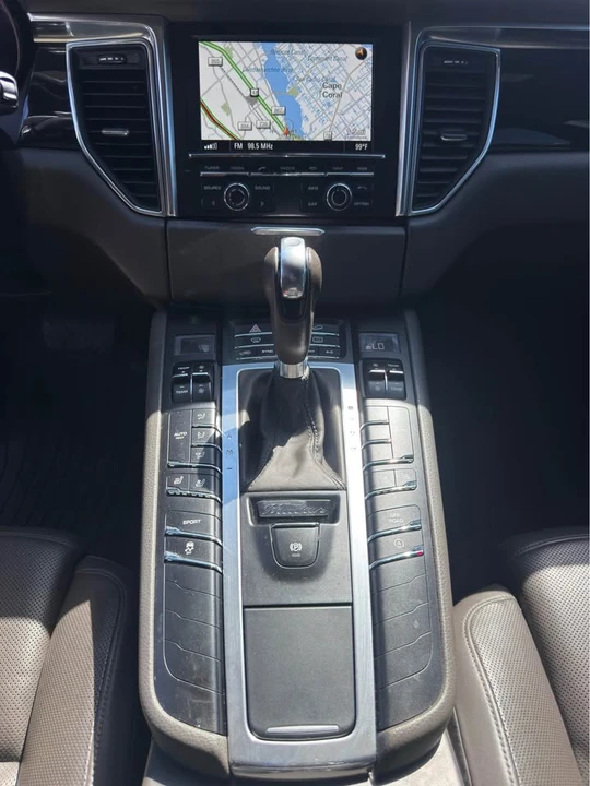 2015 Porsche Macan S - Image 19 of 19