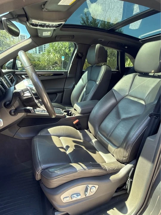 2015 Porsche Macan S - Image 11 of 19