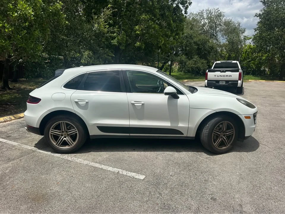 2015 Porsche Macan - Image 4 of 14
