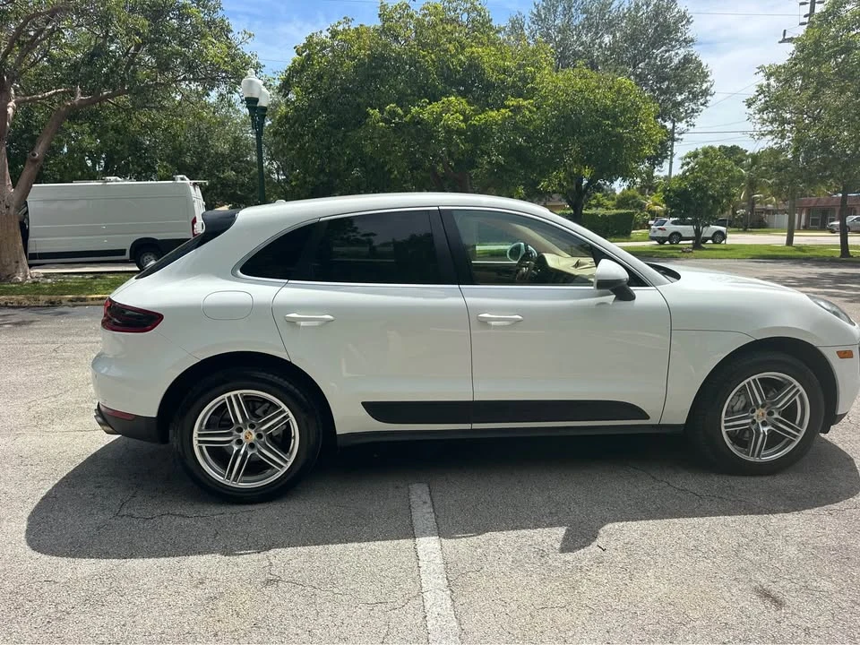 2015 Porsche Macan S - Image 4 of 15