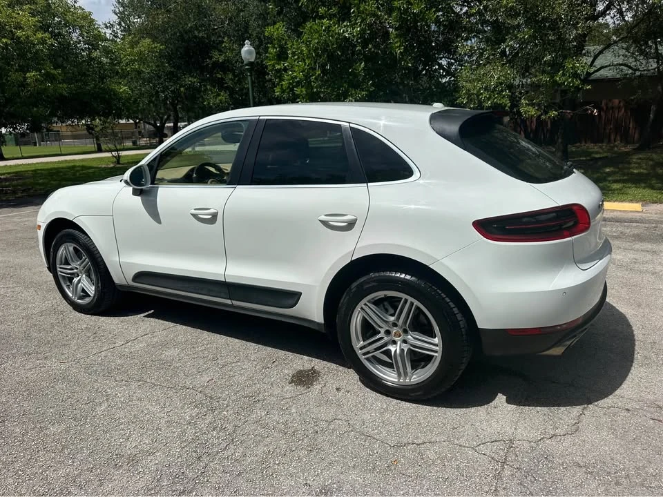 2015 Porsche Macan S - Image 7 of 15