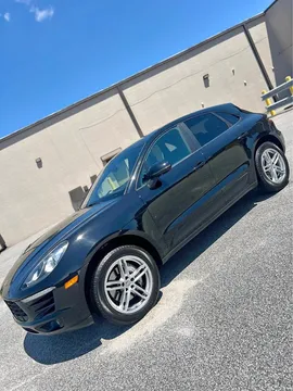2015 Porsche Macan Sport Utility 4D