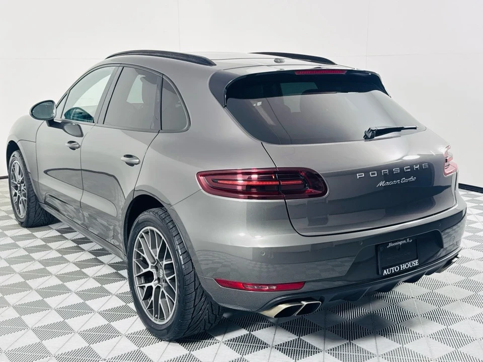 2015 Porsche Macan Turbo - Image 7 of 12