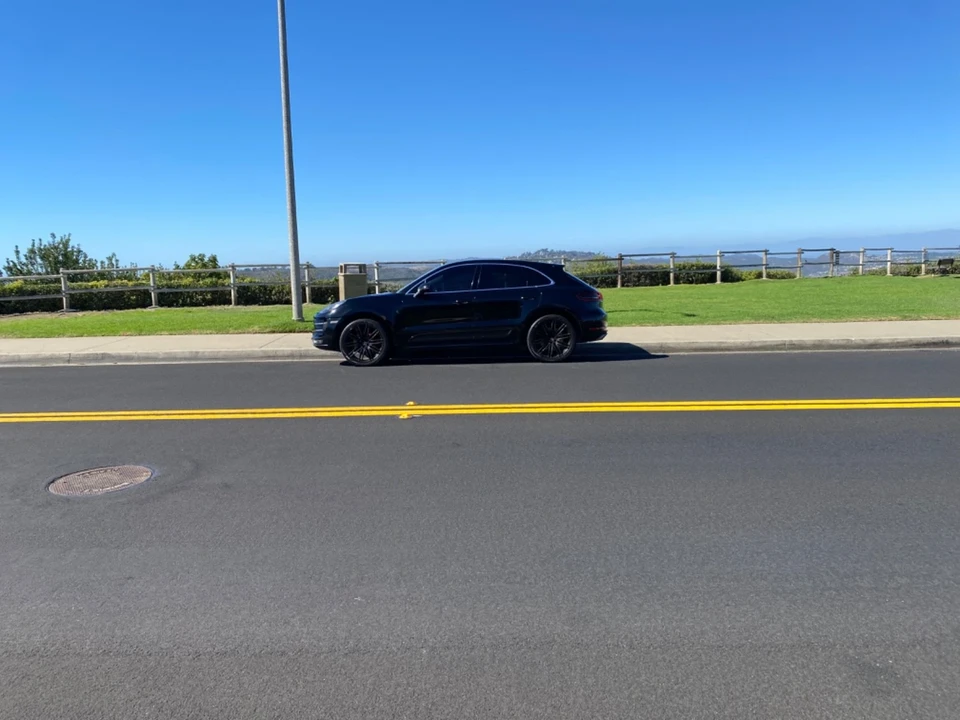 2015 Porsche Macan Turbo - Image 5 of 21