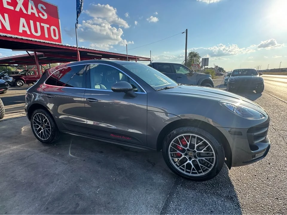 2015 Porsche Macan Turbo - Image 6 of 20