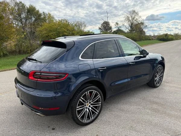 2015 Porsche Macan Turbo - Image 7 of 12