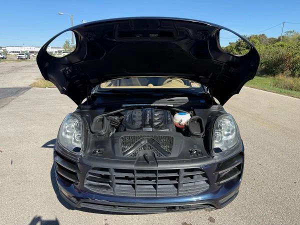 2015 Porsche Macan Turbo - Image 8 of 14