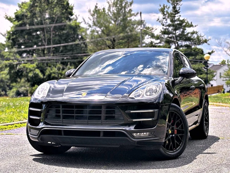 2015 Porsche Macan Turbo - Image 4 of 20