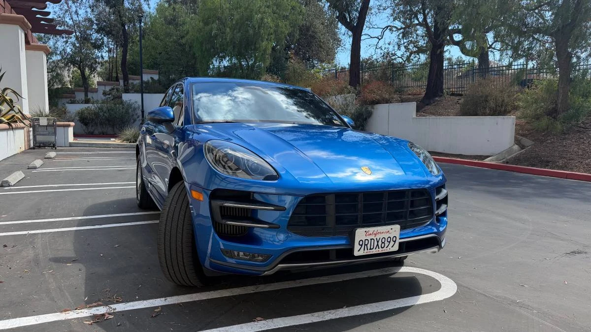 2015 Porsche Macan Turbo - Image 7 of 24