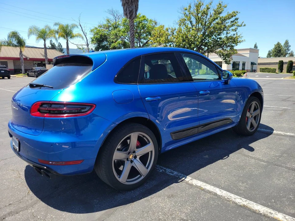 2015 Porsche Macan Turbo - Image 5 of 10
