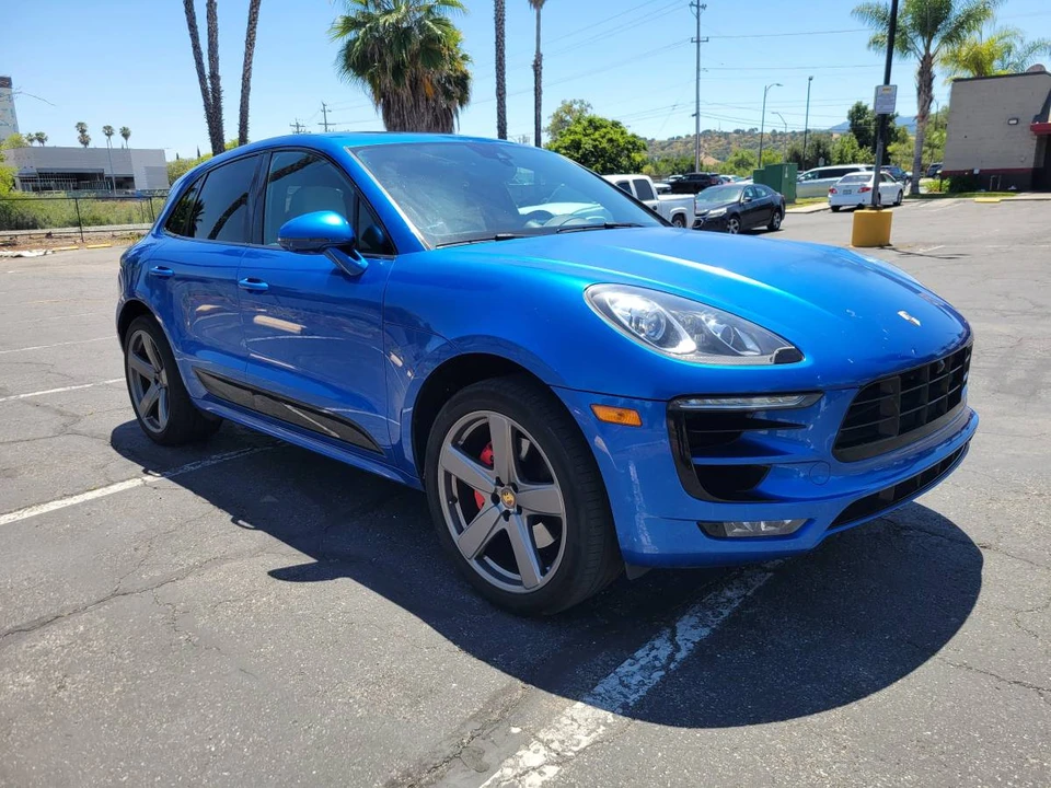 2015 Porsche Macan Turbo - Image 4 of 10
