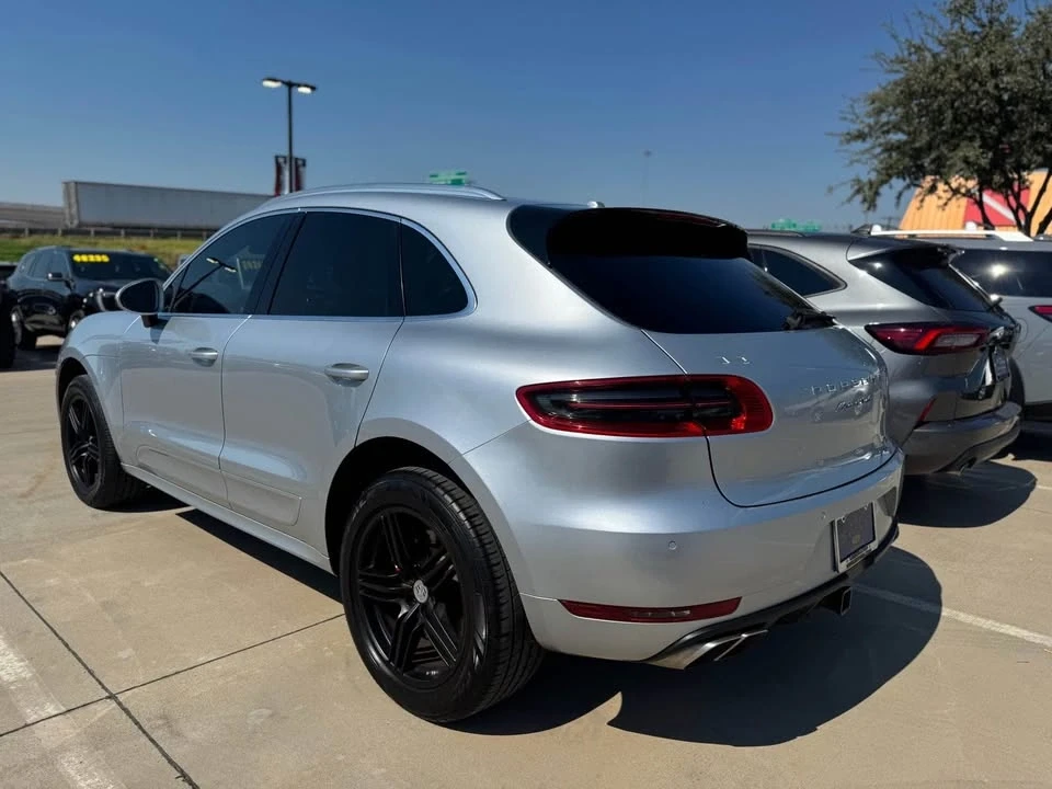 2015 Porsche Macan Turbo - Image 7 of 7