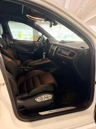 2015 Porsche Macan Turbo - Image 15 of 20