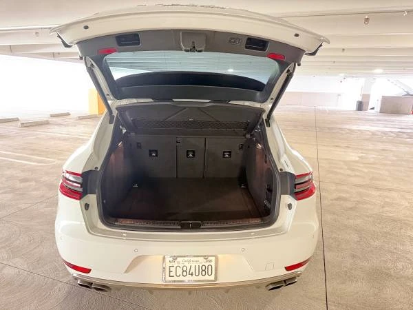 2015 Porsche Macan Turbo - Image 12 of 20