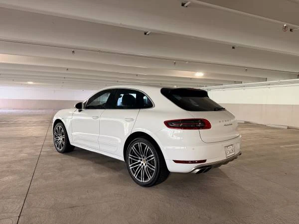 2015 Porsche Macan Turbo - Image 8 of 20