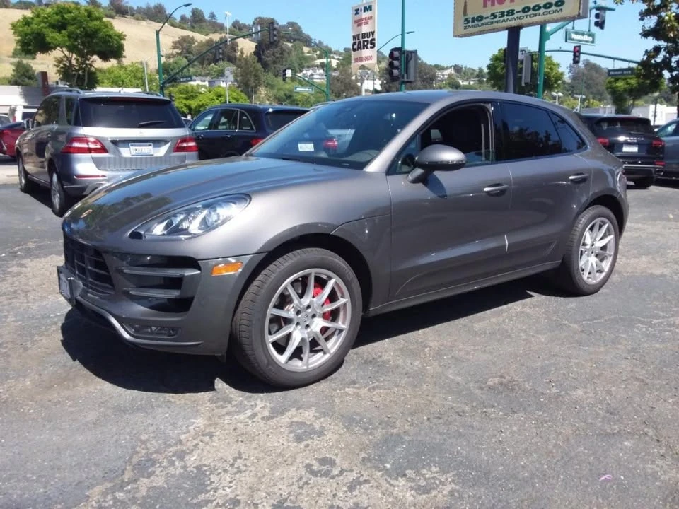 2015 Porsche Macan Turbo - Image 2 of 20
