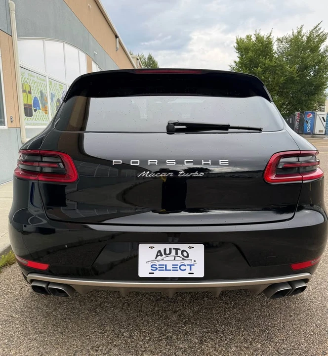 2015 Porsche Macan Turbo - Image 4 of 15