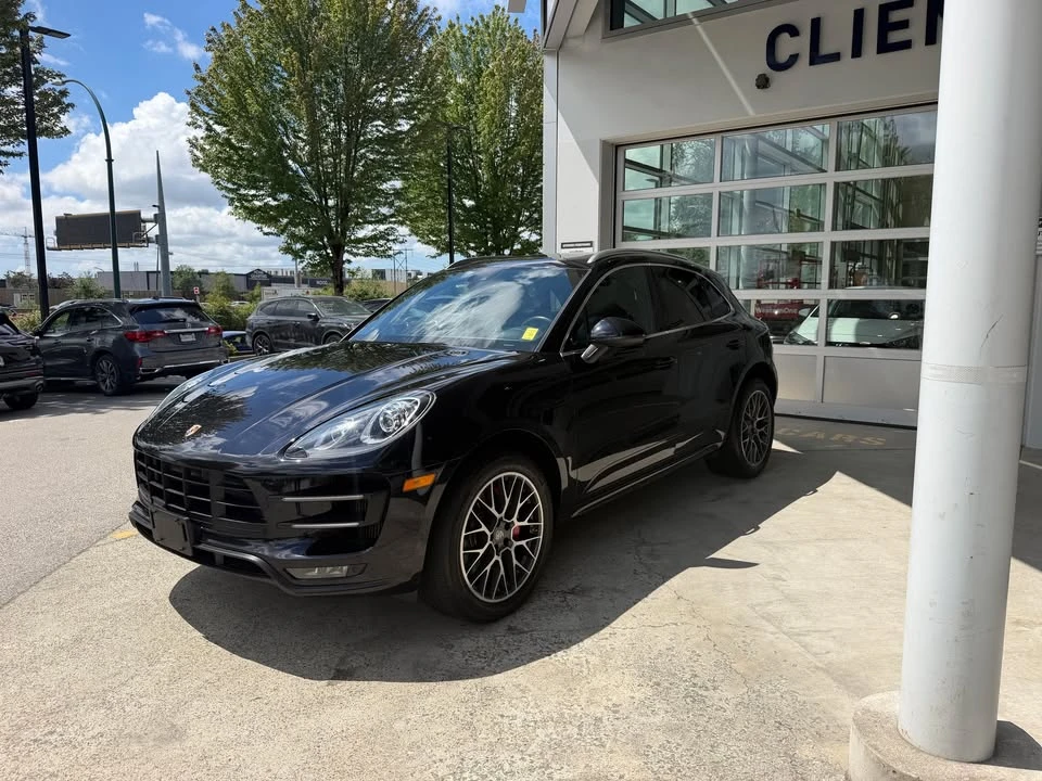 2015 Porsche Macan Turbo - Image 3 of 20