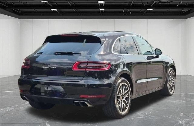 2015 Porsche Macan Turbo - Image 4 of 16