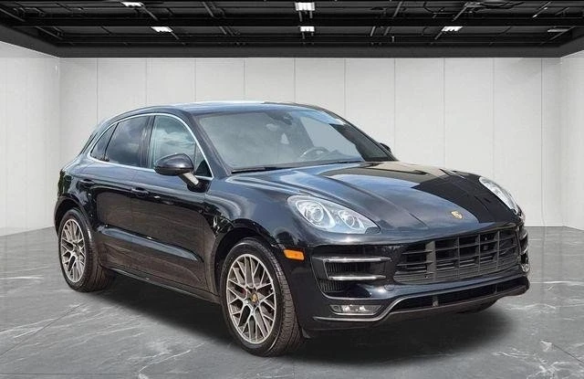 2015 Porsche Macan Turbo - Image 6 of 16