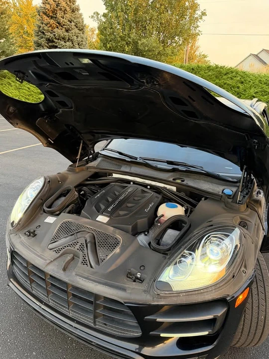 2015 Porsche Macan Turbo - Image 5 of 9