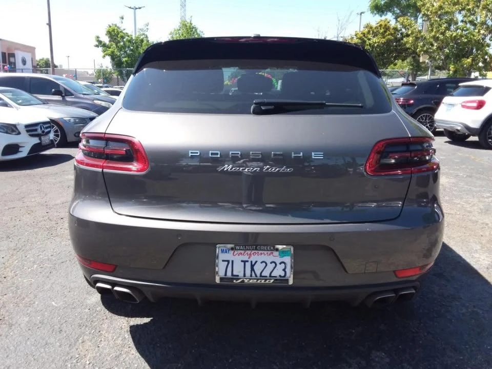 2015 Porsche Macan Turbo - Image 4 of 20