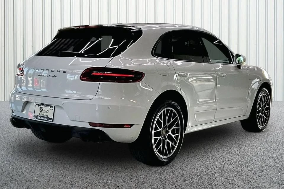 2015 Porsche Macan Turbo - Image 6 of 19