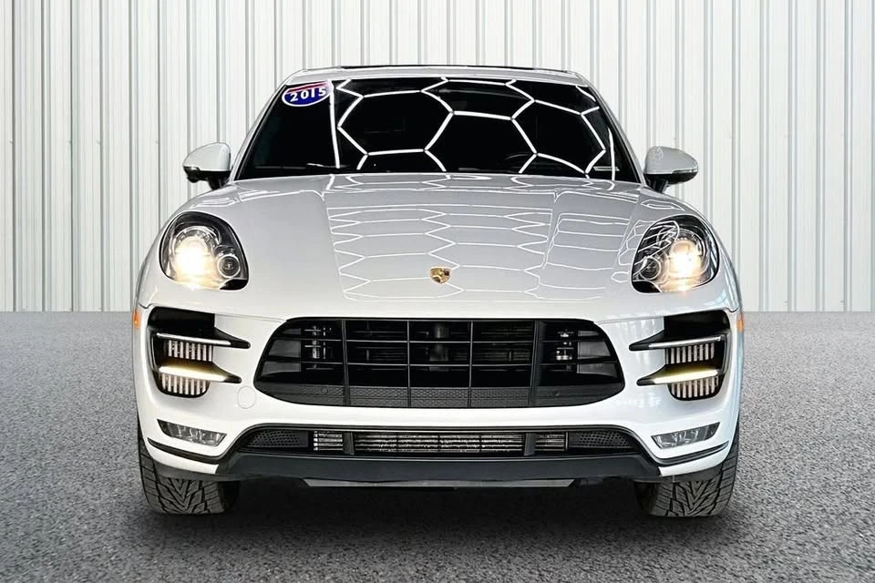 2015 Porsche Macan Turbo - Image 2 of 19