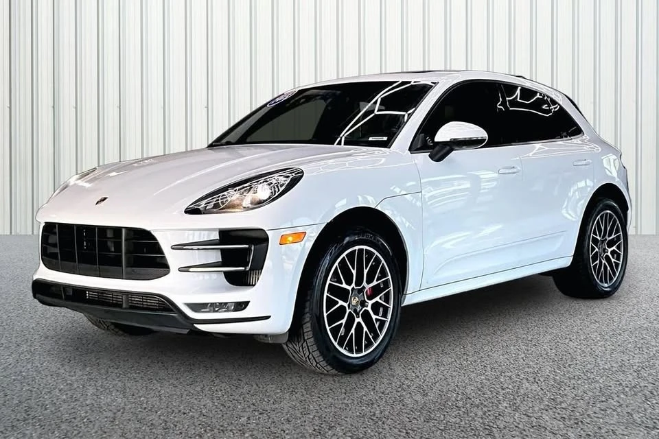 2015 Porsche Macan Turbo - Image 3 of 19