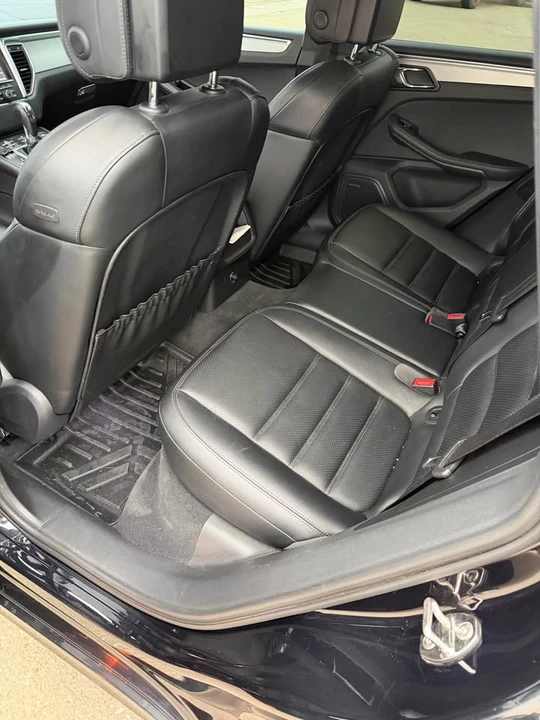 2015 Porsche Macan Turbo - Image 8 of 9