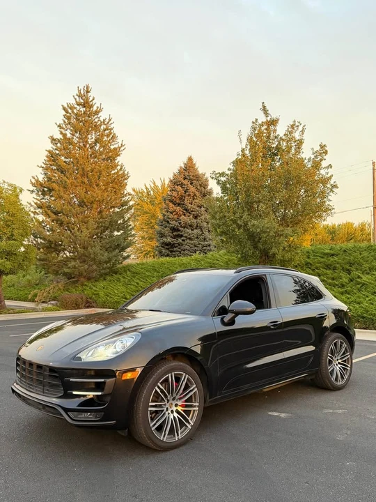2015 Porsche Macan Turbo - Image 2 of 9