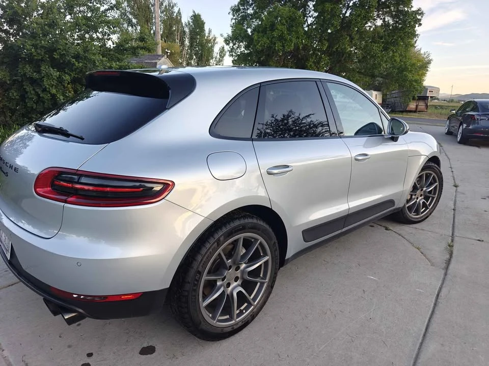 2015 Porsche Macan Turbo - Image 4 of 6