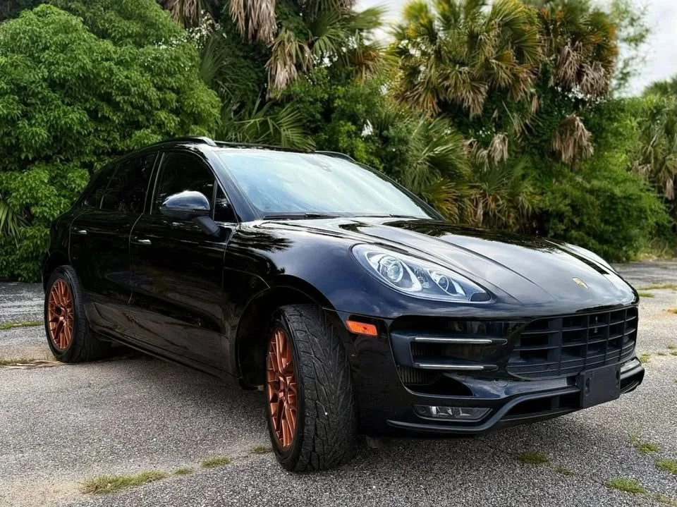 2015 Porsche Macan Turbo - Image 8 of 20