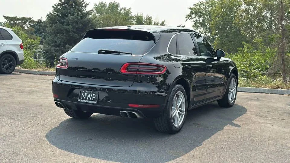 2015 Porsche Macan Turbo - Image 4 of 10