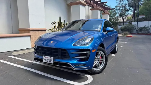 2015 Porsche Macan Turbo Sport Utility 4D