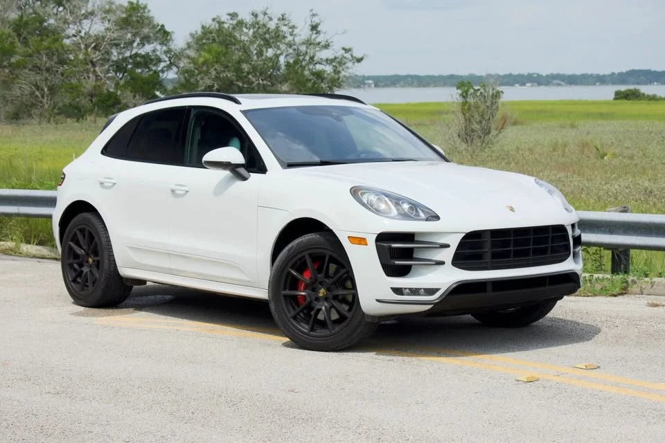 2015 Porsche Macan Turbo - Image 5 of 20
